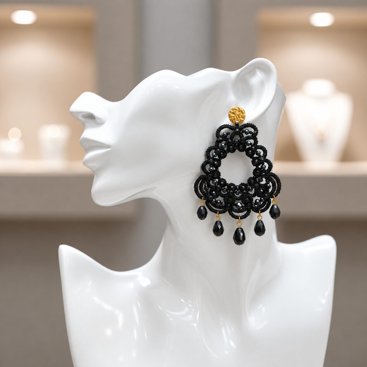 Cercei Noir Chandelier – negru intens și cristale drops - imagine 2