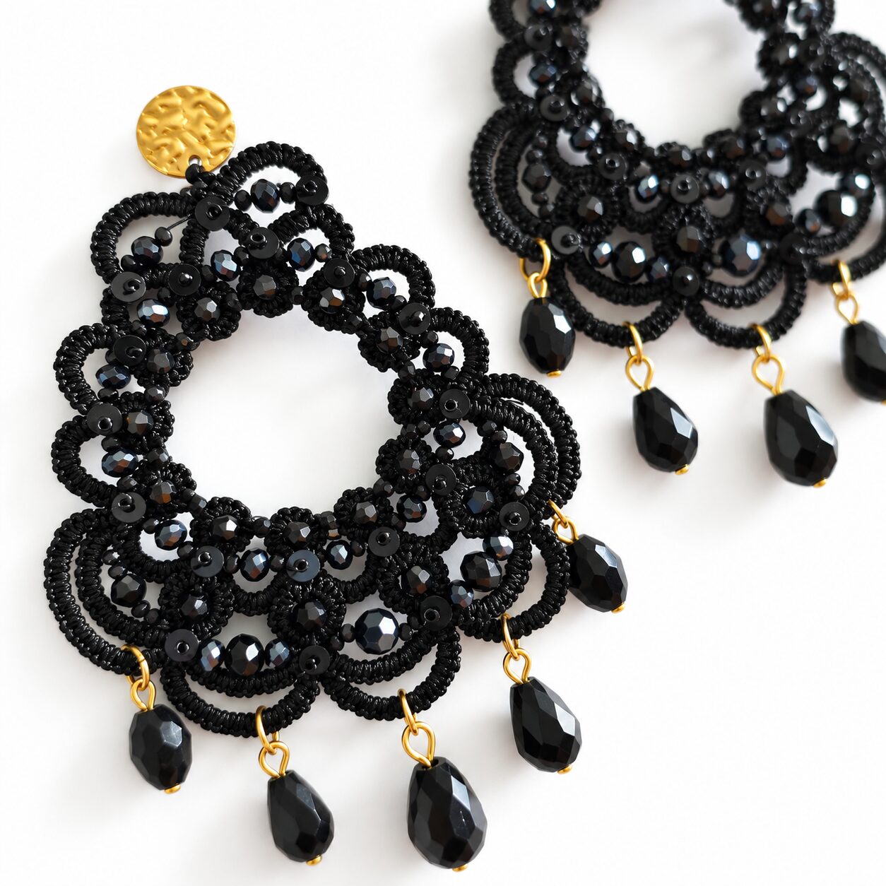 Cercei Noir Chandelier – negru intens și cristale drops - imagine 4